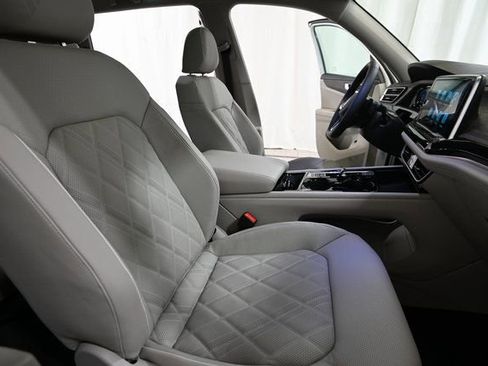 New 2026 Volkswagen Atlas SEL Premium R-Line AWD/4WD image 30