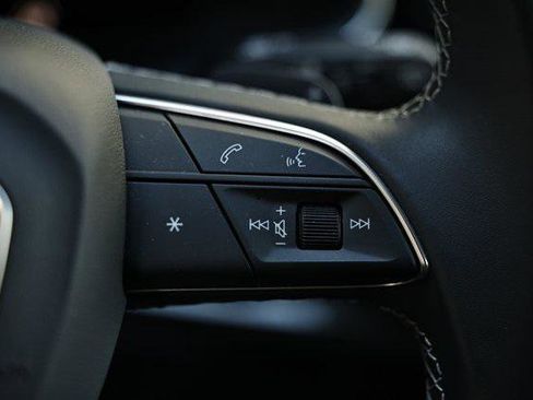 Certified 2025 Audi Q7 2.0T Premium Plus w/ Premium Plus Package image 38