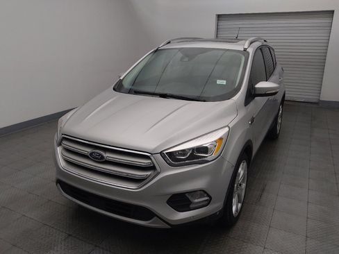 Used 2019 Ford Escape Titanium FWD image 15