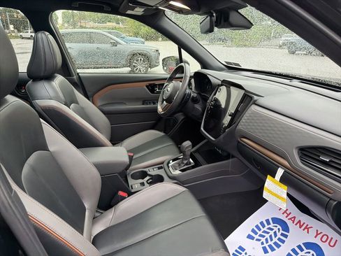 Used 2025 Subaru Forester Sport AWD/4WD image 14
