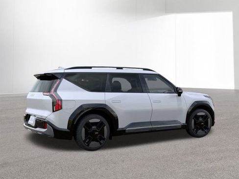 New 2026 Kia EV9 GT-Line image 6