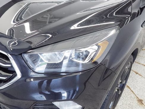 Used 2019 Ford Escape Titanium AWD/4WD image 13