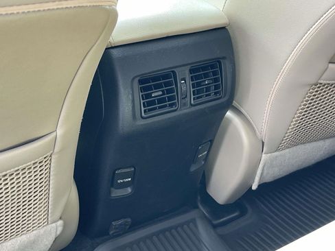 Used 2019 Toyota 4Runner SR5 Premium AWD/4WD image 12