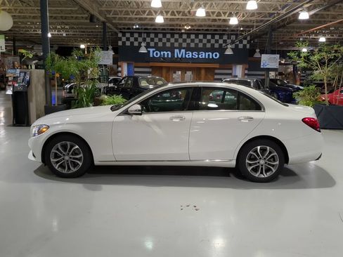 Used 2017 Mercedes-Benz C 300 4MATIC Sedan image 11