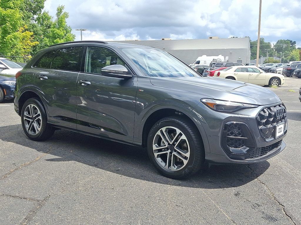 New 2026 Audi Q5 2.0T AWD/4WD image 2