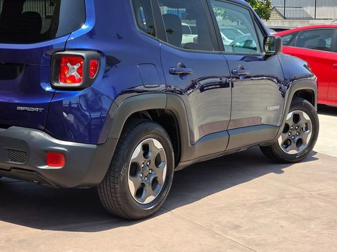 Used 2018 Jeep Renegade Sport w/ Power & Air Group image 13