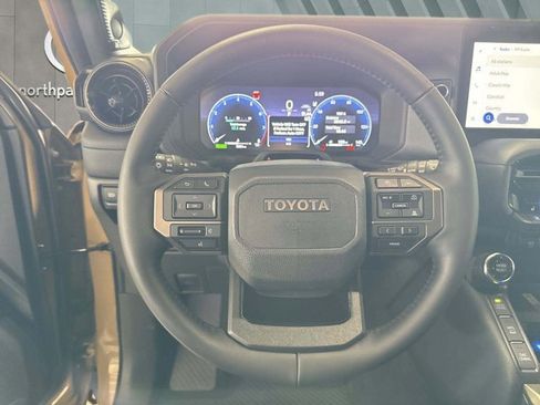 Used 2025 Toyota Land Cruiser image 12