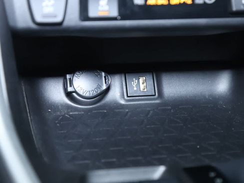 Used 2023 Toyota RAV4 XLE w/ Convenience Package AWD/4WD image 31