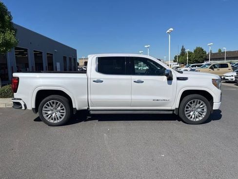 Used 2019 GMC Sierra 1500 Denali w/ Denali Ultimate Package AWD/4WD image 4