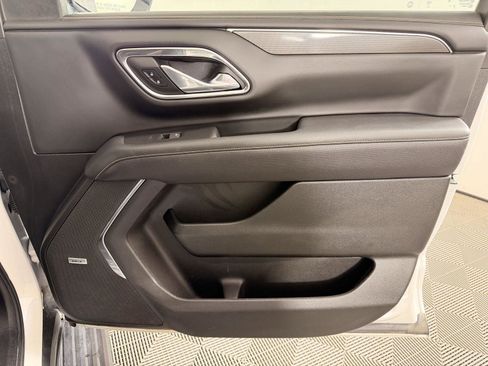 Used 2023 GMC Yukon AT4 w/ AT4 Premium Plus Package AWD/4WD image 25