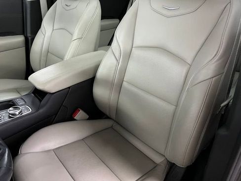 Used 2023 Cadillac XT4 Premium Luxury w/ Technology Package image 15