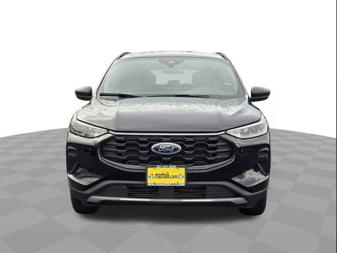 Used 2025 Ford Escape ST-Line image 2