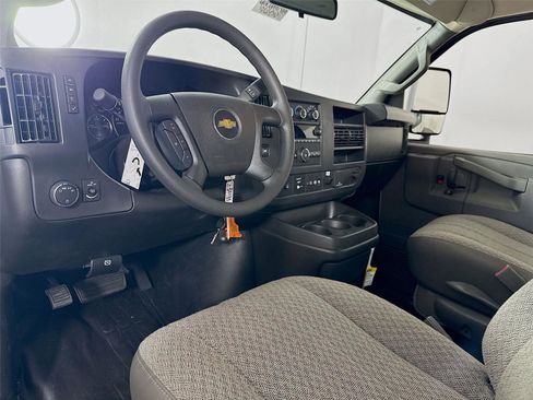 New 2025 Chevrolet Express 3500 3500 VAN 139 w/ Power Convenience Package image 4
