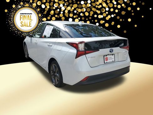 Certified 2022 Toyota Prius Limited image 8