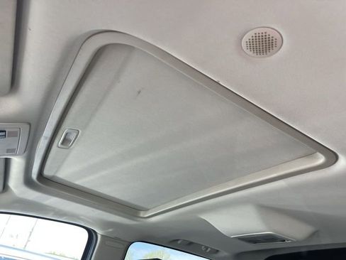 Used 2007 Chevrolet Avalanche LTZ w/ LTZ Preferred Equipment Group AWD/4WD image 9