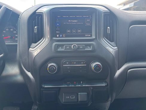 Used 2021 Chevrolet Silverado 1500 W/T w/ WT Fleet Convenience Package AWD/4WD image 11