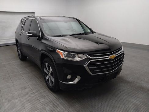 Used 2019 Chevrolet Traverse LT w/ LT Premium Package image 13