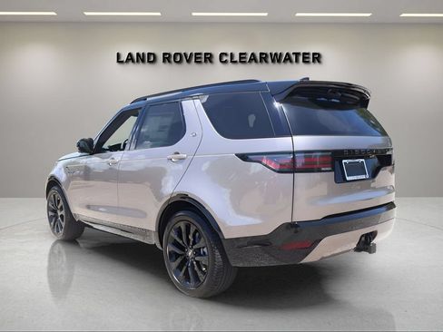 New 2026 Land Rover Discovery Dynamic SE AWD/4WD image 3