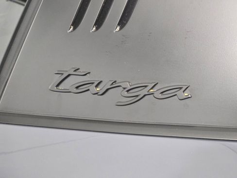 Certified 2025 Porsche 911 Targa 4 GTS AWD/4WD image 32