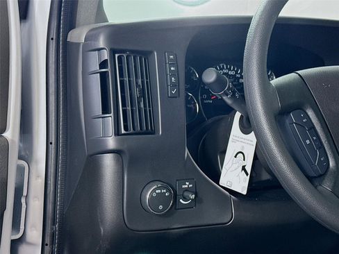 New 2026 Chevrolet Express 2500 w/ Driver Convenience Package RWD image 4