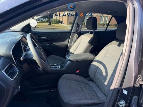 Used 2022 Chevrolet Equinox LT FWD image 5