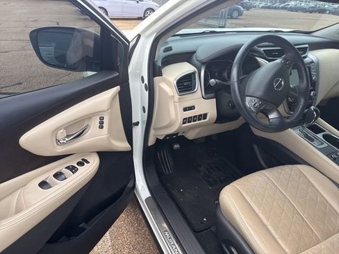 Used 2021 Nissan Murano Platinum w/ Cargo Package FWD image 11