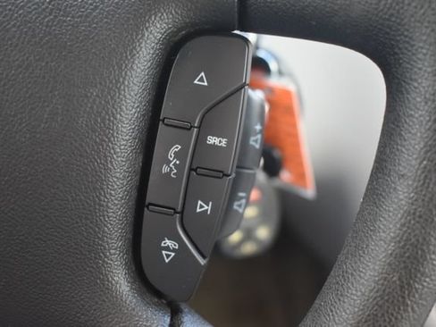 Used 2015 Chevrolet Impala LTZ FWD image 24