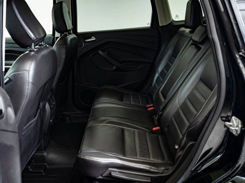 Used 2018 Ford Escape Titanium image 33