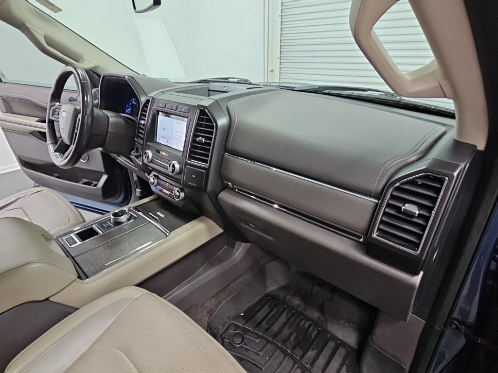 Used 2018 Ford Expedition Limited w/ Equipment Group 301A RWD image 47