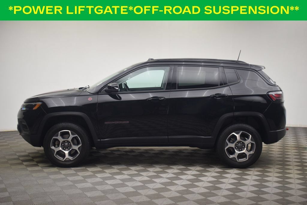 Used 2022 Jeep Compass Trailhawk w/ Trailhawk Elite Group AWD/4WD image 8