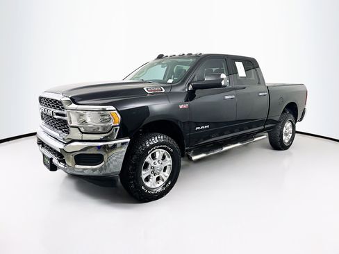 Used 2020 RAM 2500 Tradesman AWD/4WD image 3