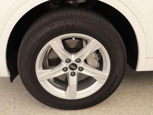 Certified 2023 Audi Q5 2.0T Premium w/ Convenience Package image 34