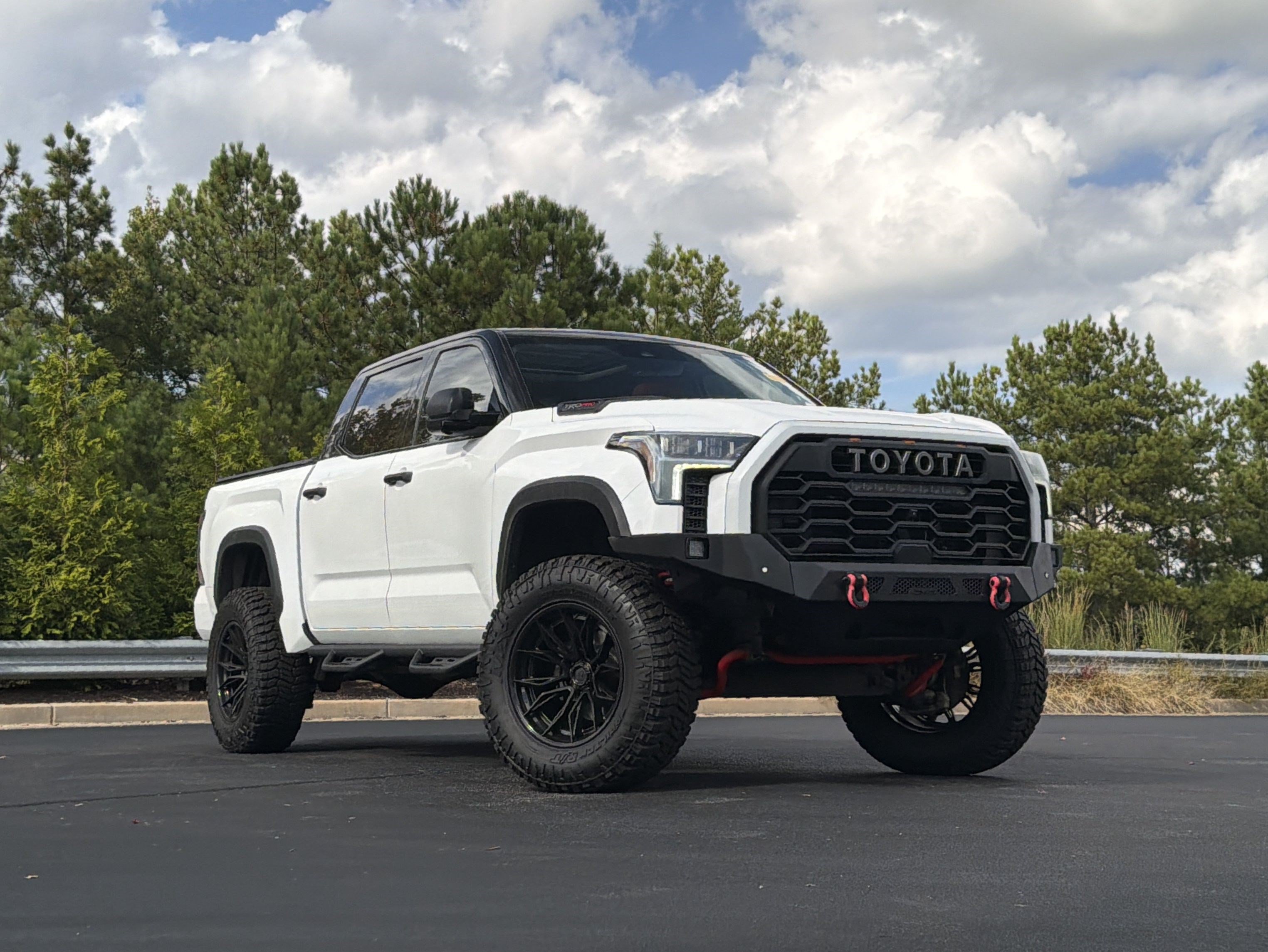Used 2022 Toyota Tundra TRD Pro AWD/4WD image 2