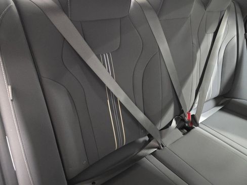 Used 2025 Hyundai Elantra Sport image 22