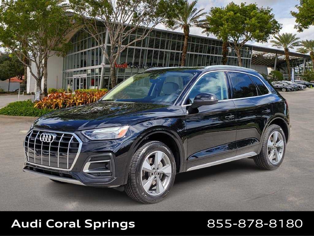 Certified 2024 Audi Q5 2.0T Premium w/ Convenience Package AWD/4WD image 1