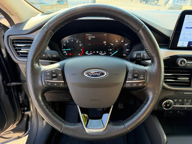 Used 2020 Ford Escape SEL AWD/4WD image 23