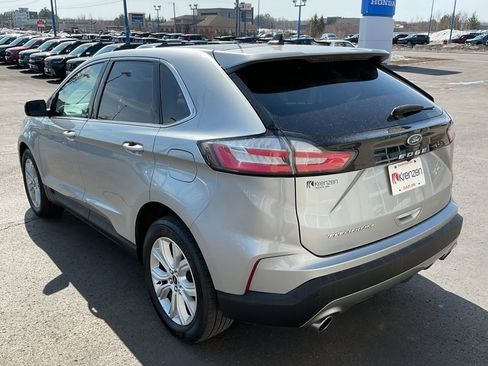 Used 2023 Ford Edge Titanium AWD/4WD image 7