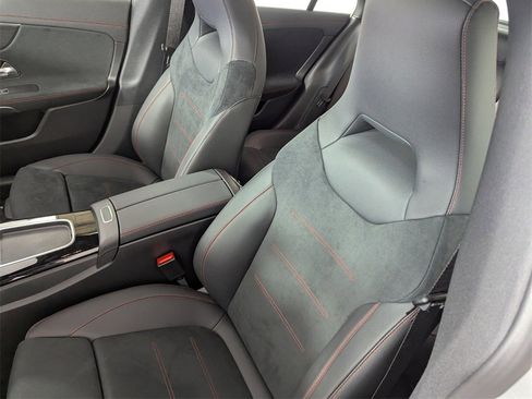 New 2026 Mercedes-Benz CLA 250 image 8