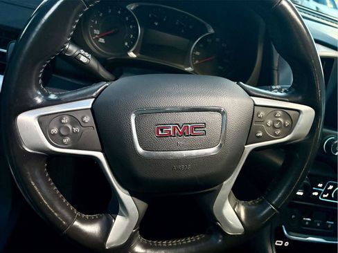 Used 2020 GMC Terrain SLT FWD image 17