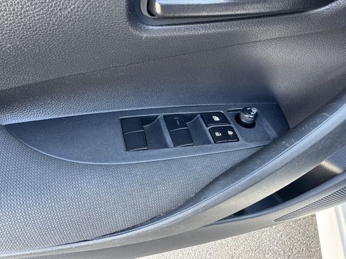 Used 2023 Toyota Corolla LE image 11