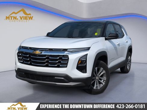 Used 2026 Chevrolet Equinox LT w/ Safety and Technology Package FWD image 1