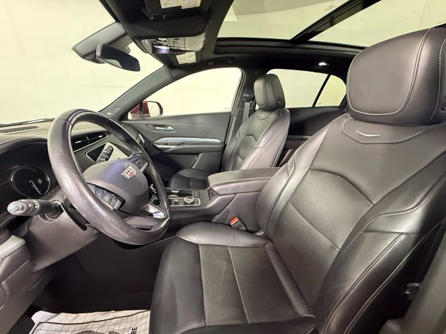Used 2020 Cadillac XT4 Premium Luxury AWD/4WD image 7
