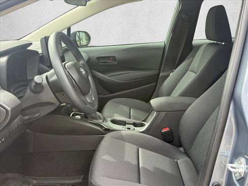 Certified 2026 Toyota Corolla LE image 9