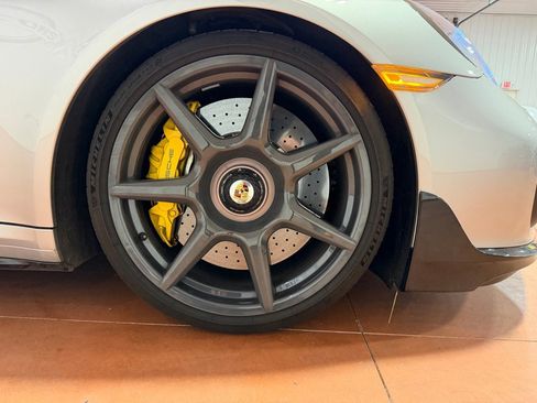 Used 2019 Porsche 911 Turbo AWD/4WD image 17