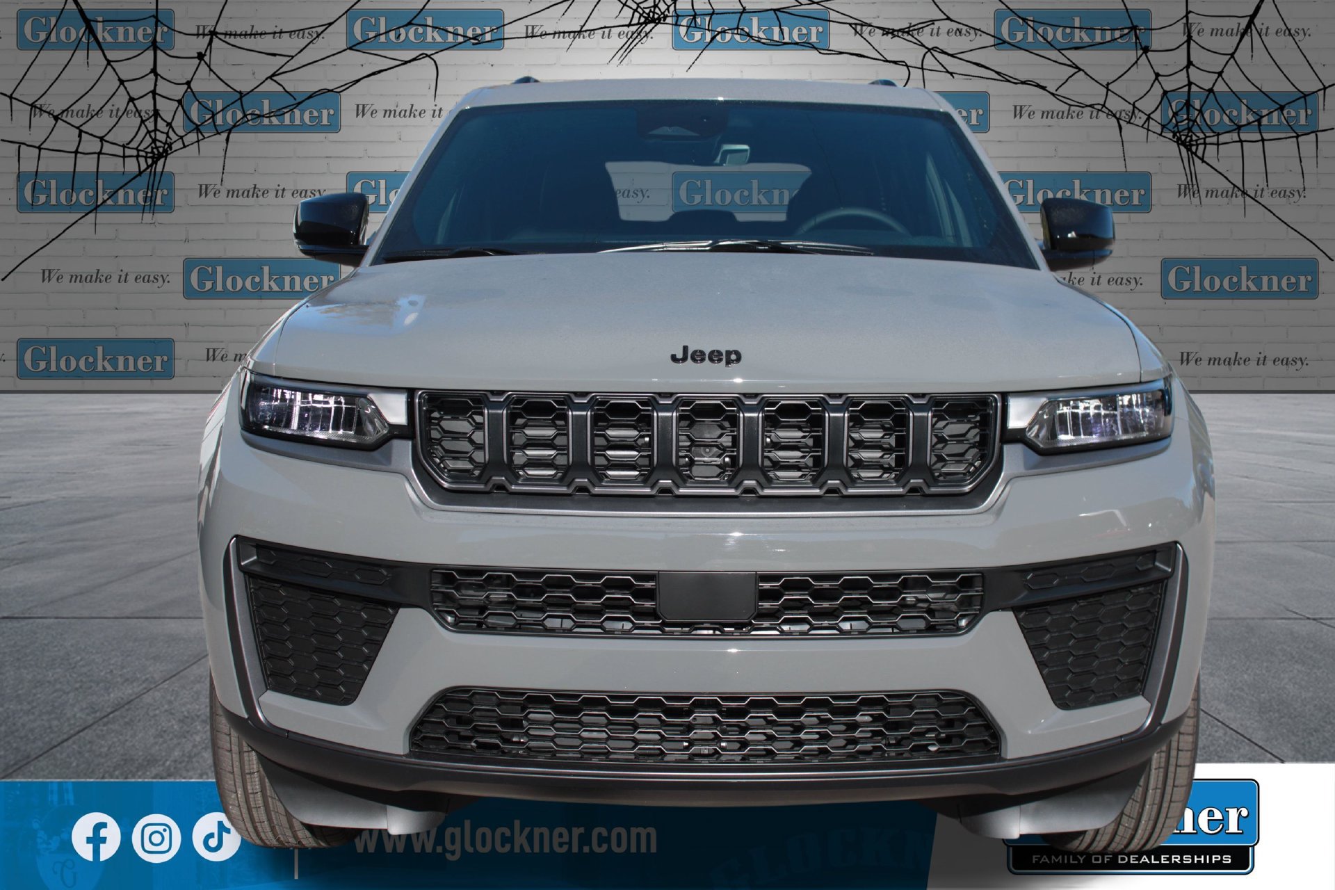New 2027 Jeep Grand Cherokee 4WD image 2