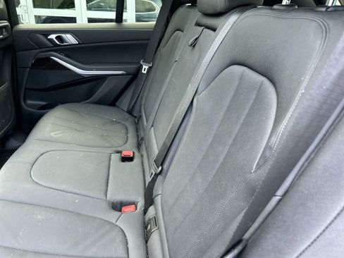 Used 2019 BMW X5 xDrive40i w/ Premium Package 2 AWD/4WD image 9