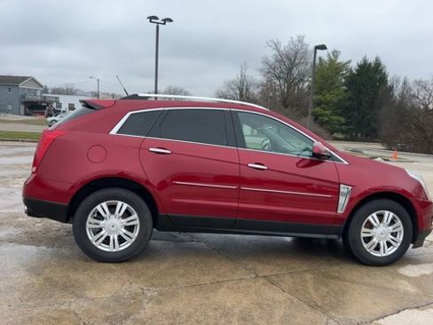 Used 2013 Cadillac SRX Luxury image 9