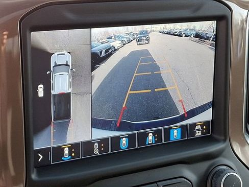 Used 2023 Chevrolet Silverado 2500 High Country image 23