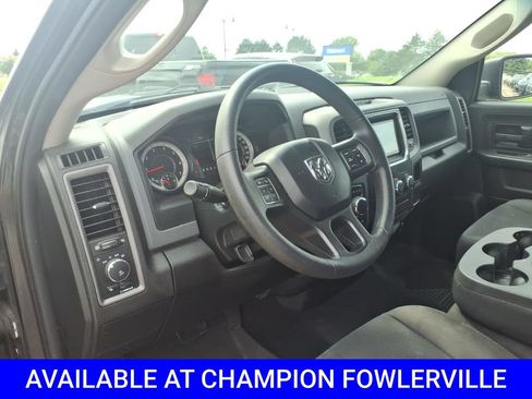 Used 2019 RAM 1500 Express w/ Express Value Package AWD/4WD image 9