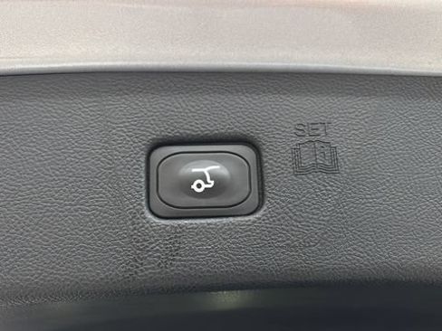 Used 2023 Ford Edge ST-Line AWD/4WD image 33